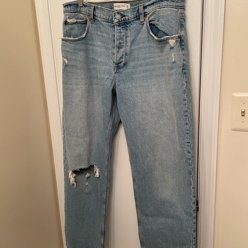Low rise 90’s straight jeans